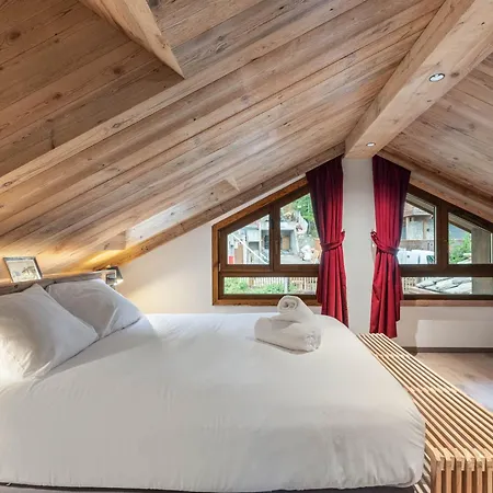 Duplex Chic Aux Pieds Avec Parking Et Balcon A Meribel - Fr-1-565-138 Les Allues