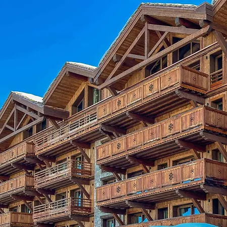 Duplex Chic Aux Pieds Avec Parking Et Balcon A Meribel - Fr-1-565-138 *